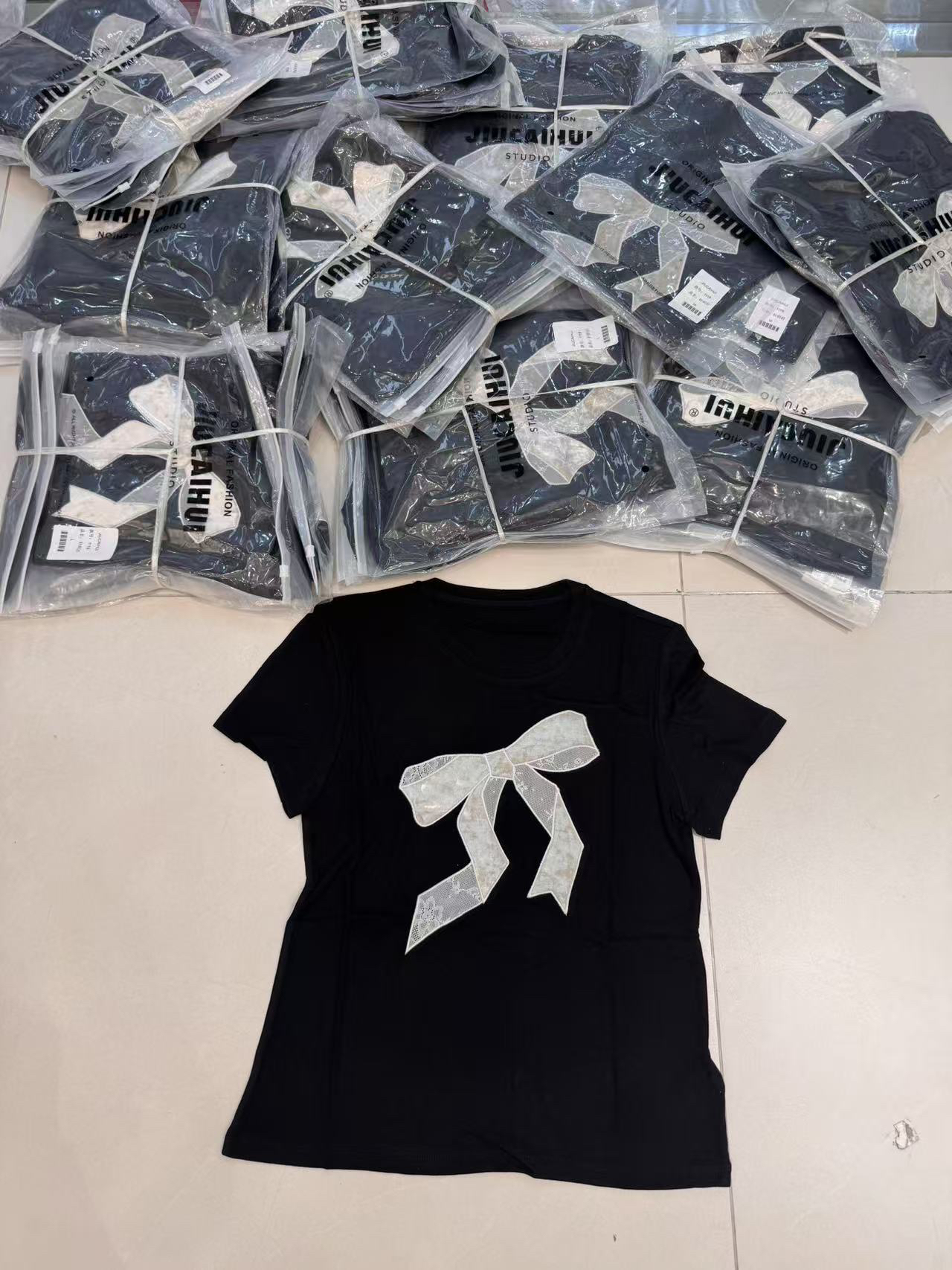 短袖蝴蝶结漂白耐磨常规刺绣T恤时尚气质潮流洋气