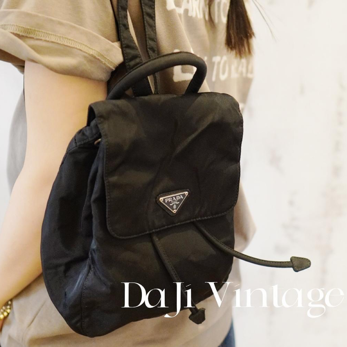 99新 Prada/普拉达 大吉中古/sz/Prada普拉达黑银16双肩包
