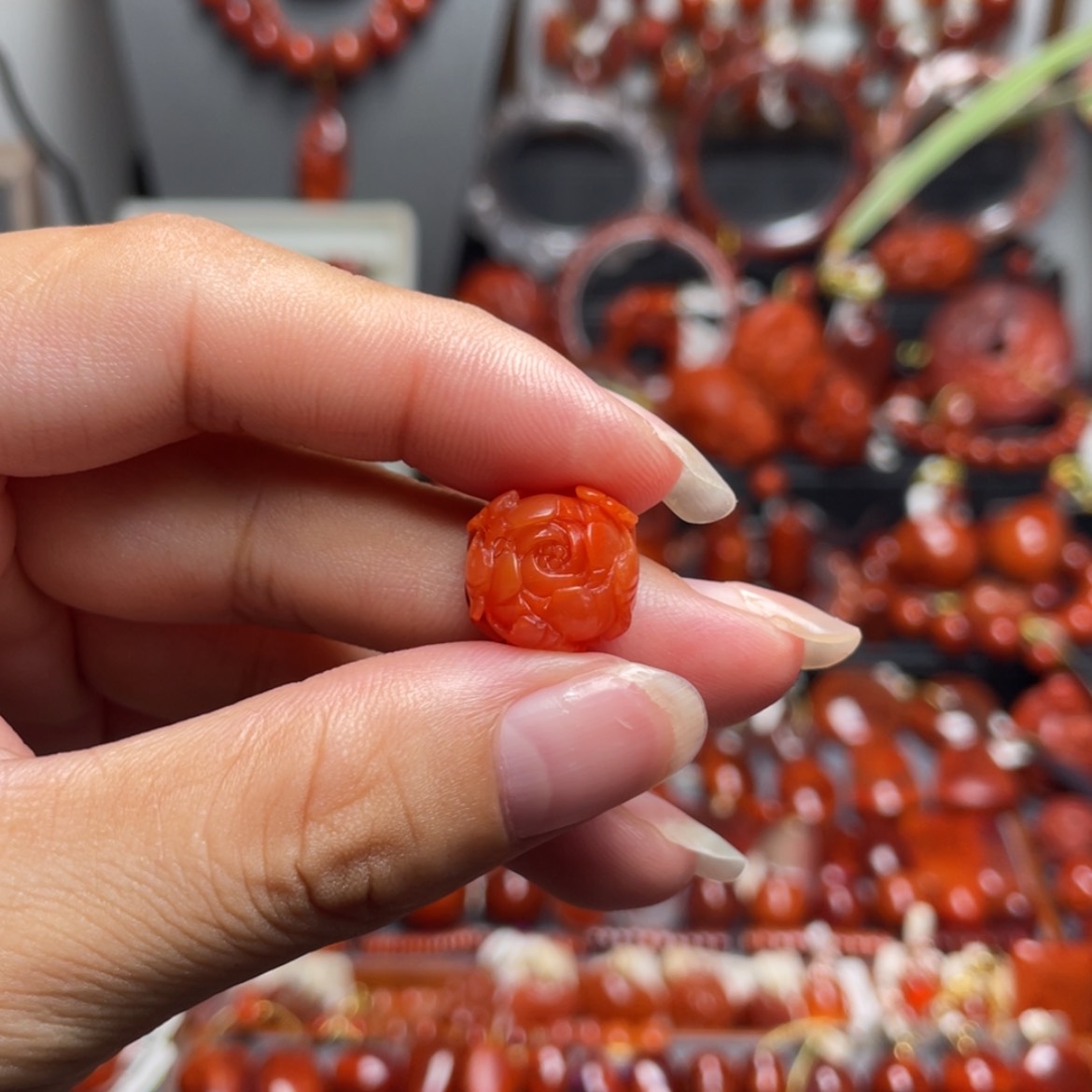 【闪购商品】南红玛瑙立体花花未镶嵌