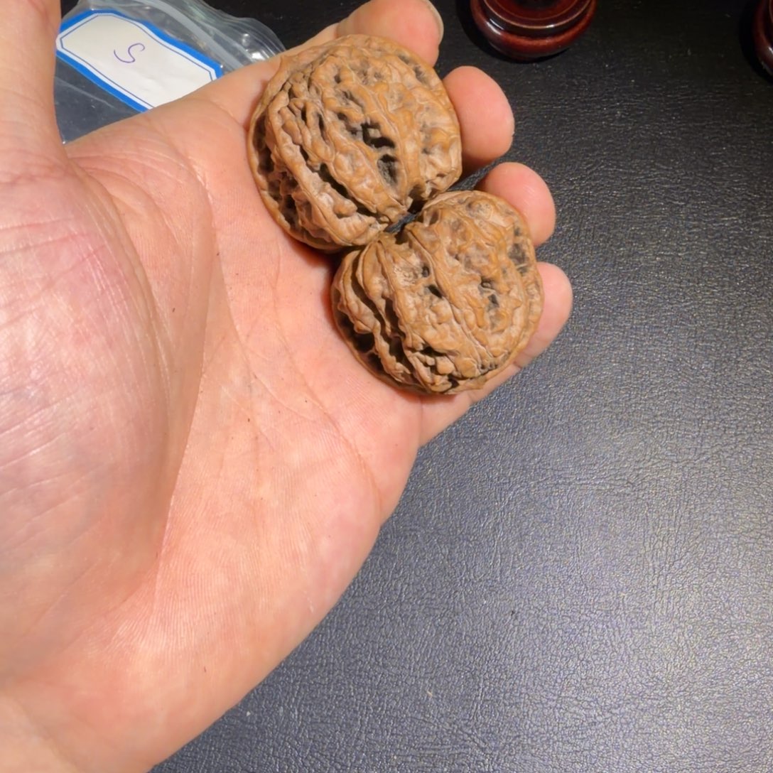 Z***U文玩核桃吊坠哈哈哈哈哈哈哈小众