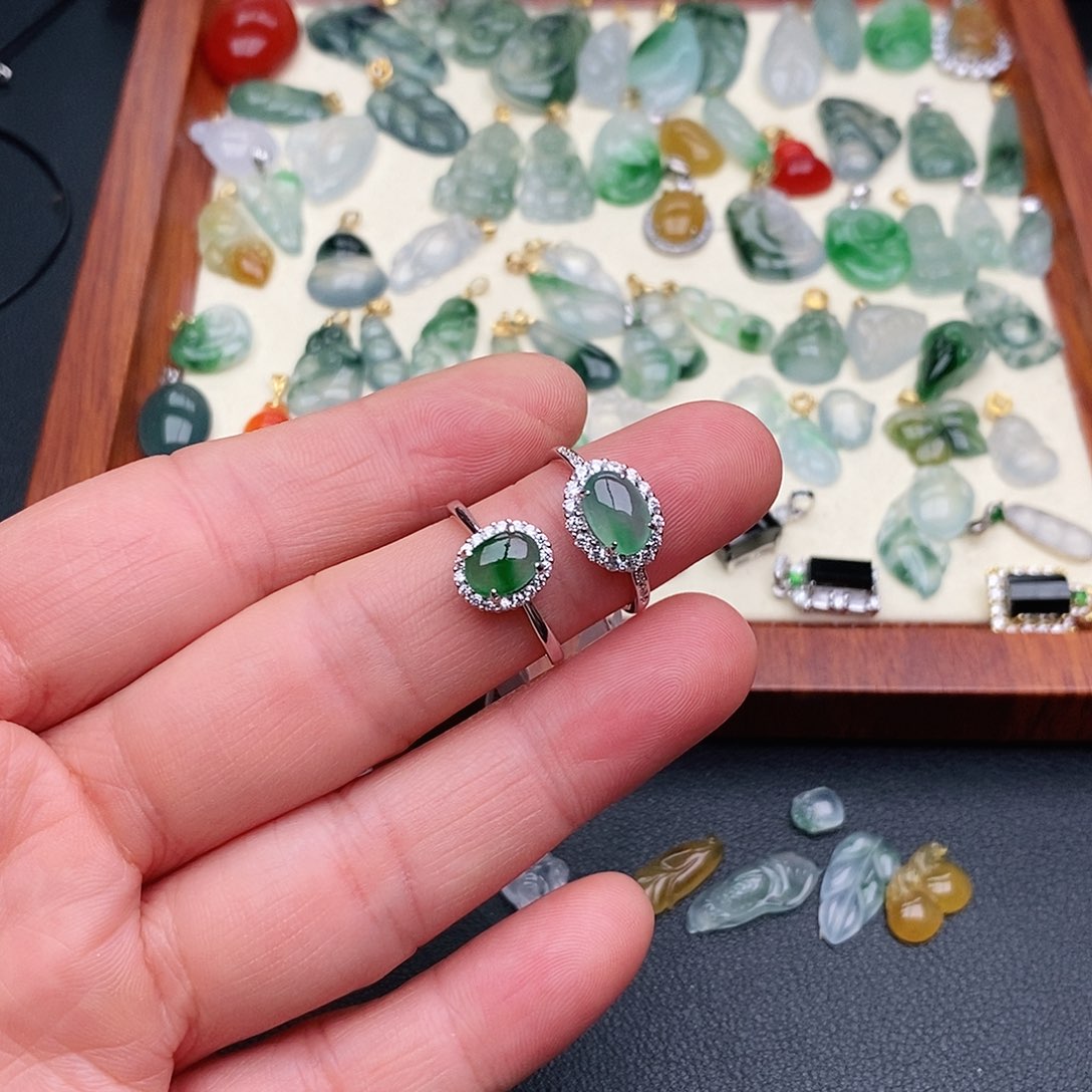 翡翠戒指银S925镶嵌嗨*七