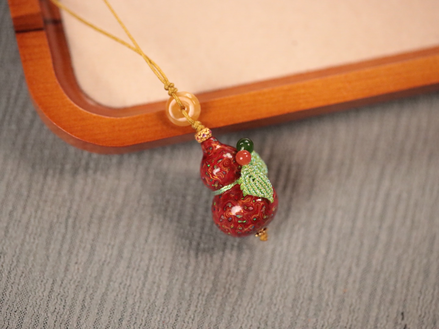 大漆工艺【腰缠万贯】1.8x2.8cm【红色葫芦】挂件