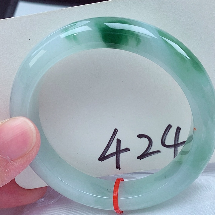 翡翠未镶嵌手镯翡翠