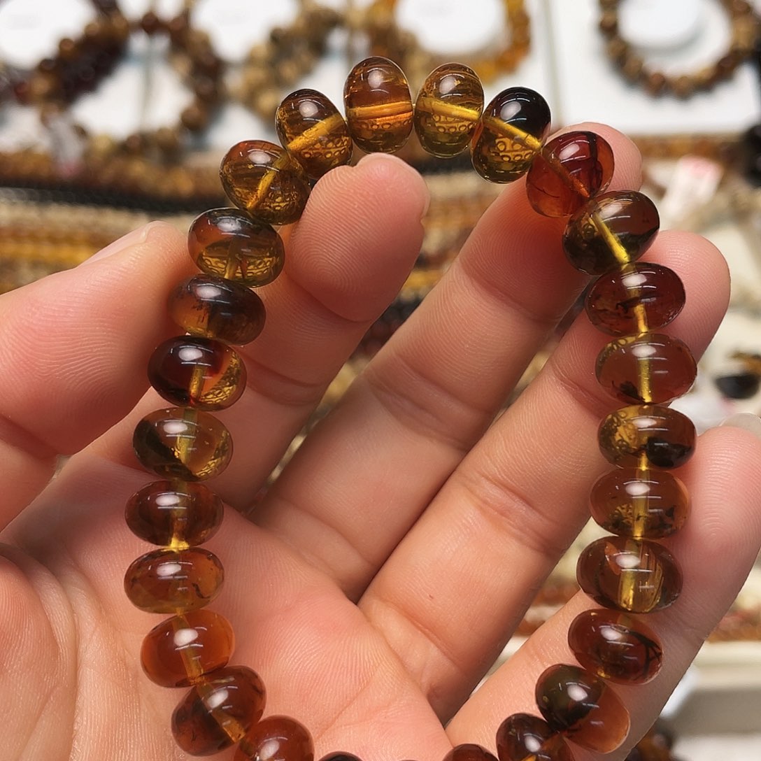 未镶嵌琥珀裸石十