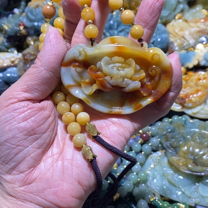 岫玉岫玉吊坠未镶嵌