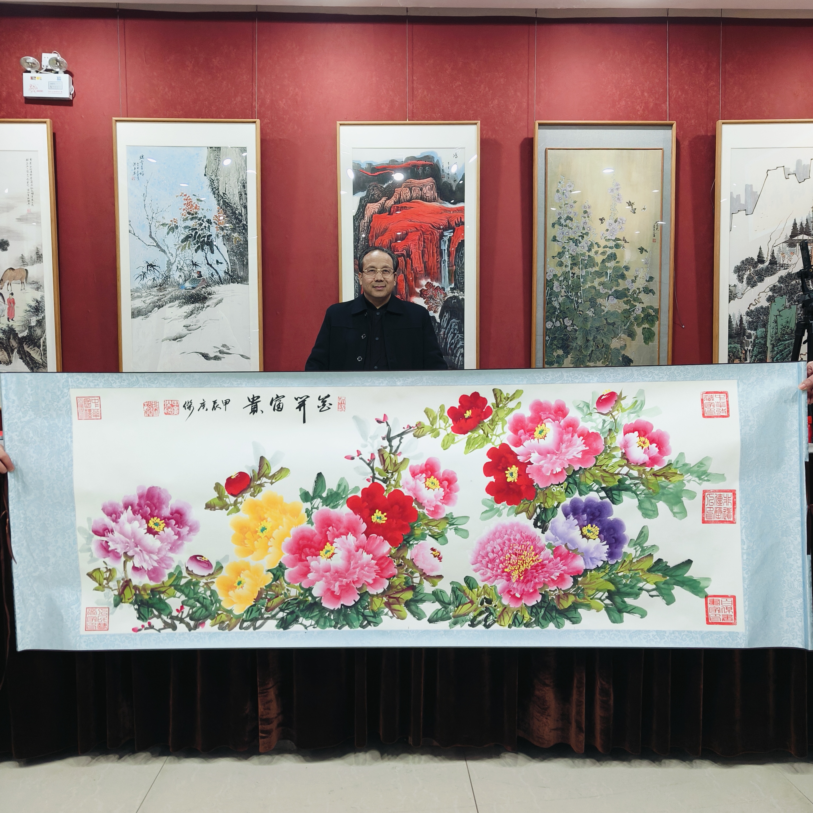 田广杰：《小六尺千层牡丹》70*200厘米 纯手绘国画卷轴软裱