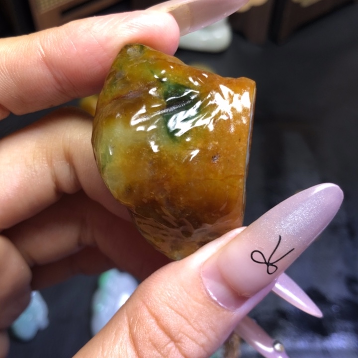 用***6定制翡翠未镶嵌翡翠