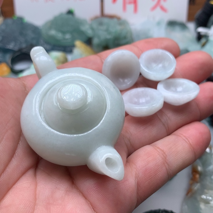 翡翠颈饰未镶嵌保真天然A货翡翠