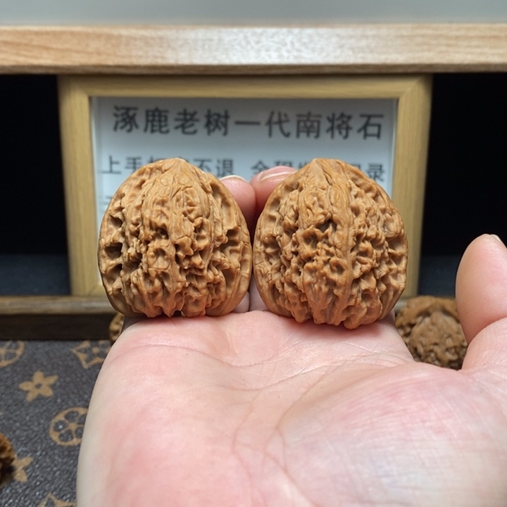 今***•吊坠文玩核桃南疆