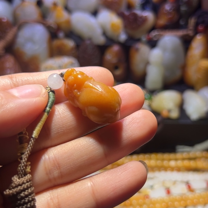 未镶嵌和田玉珠宝奇石