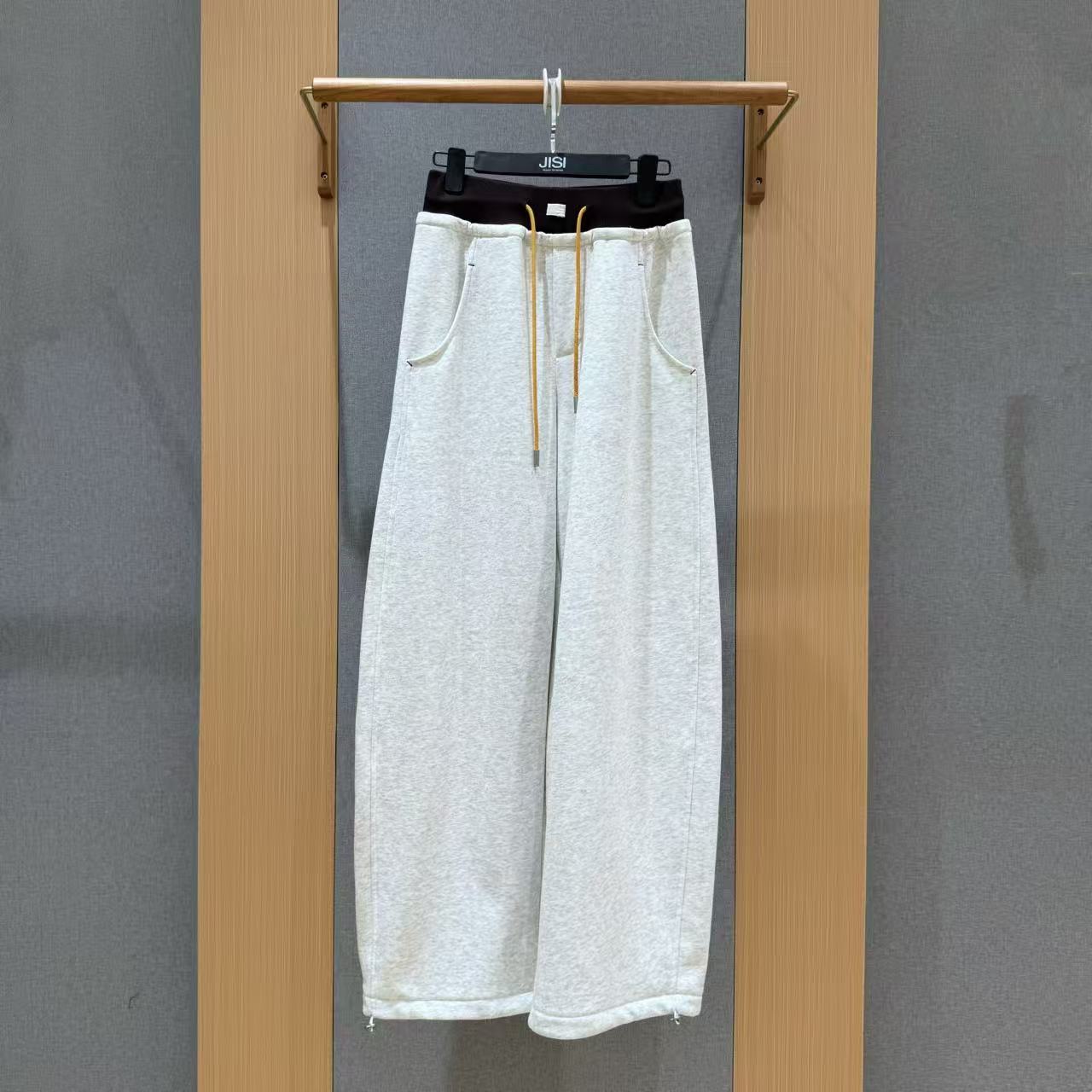 JISI 撞色抽绳运动直筒休闲加绒裤子-KZ25979A