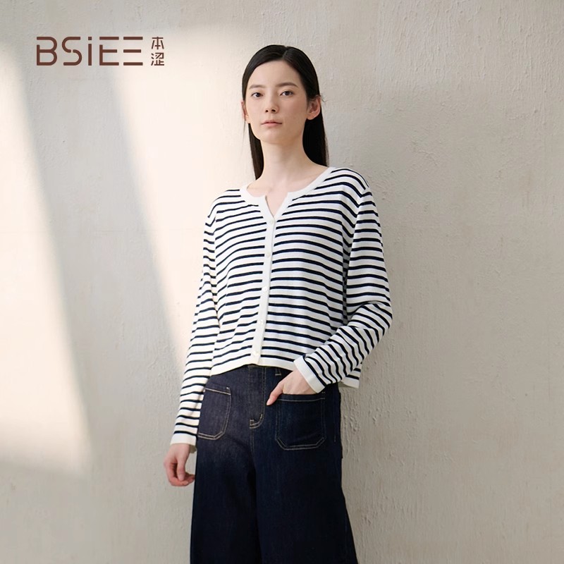 BSIEE/本涩赵昭仪明星同款秋冬新品条纹慵懒简约显瘦长袖开衫女