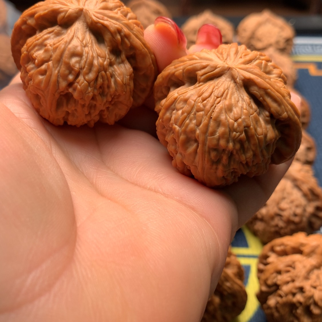 【闪购商品】把件文玩核桃塔*白狮子44