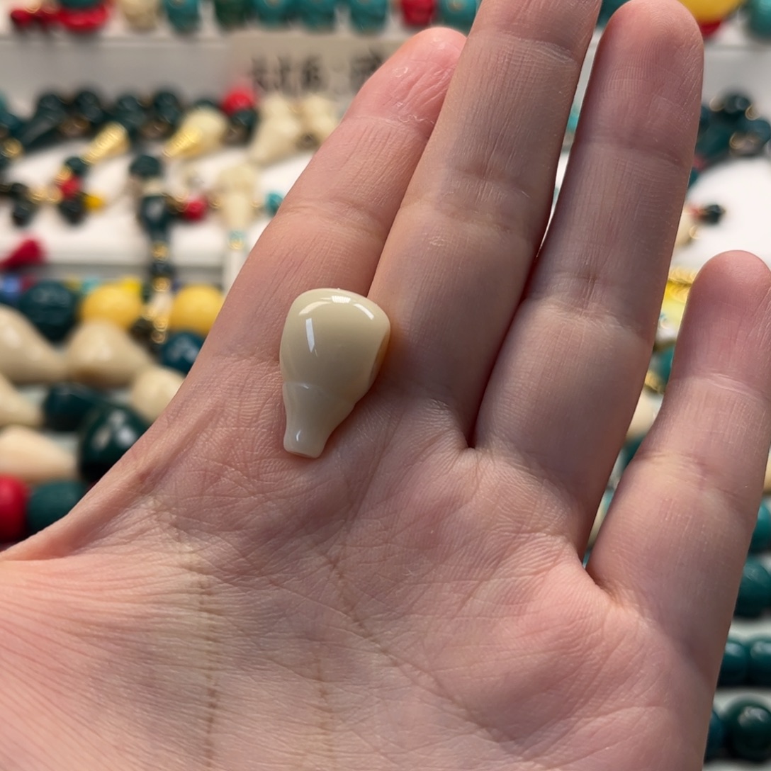 倔***强颈饰琉璃琉璃配饰12