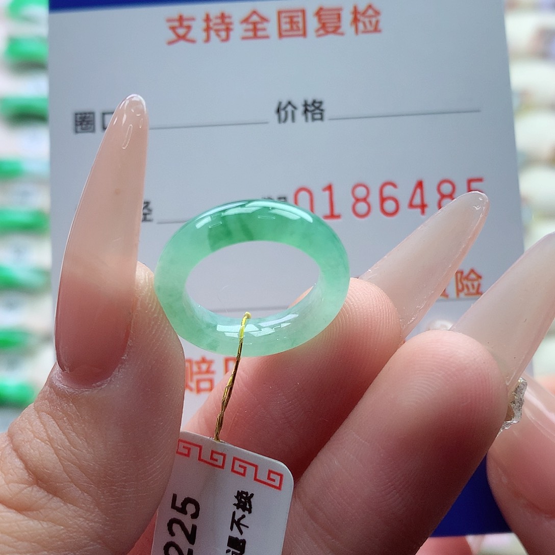 翡翠戒指未镶嵌3号
