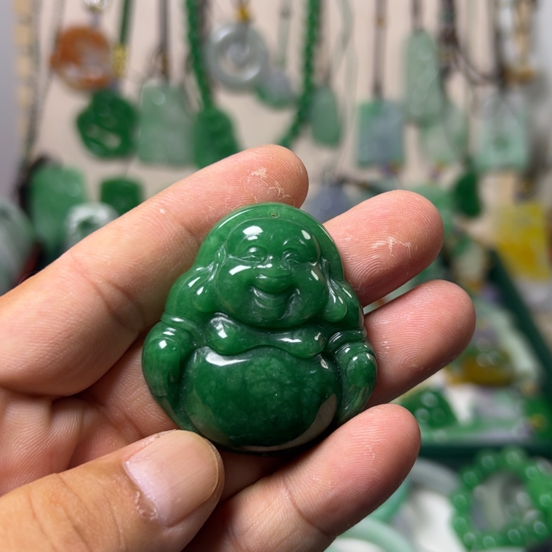 幼***️翡翠未镶嵌颈饰吊坠