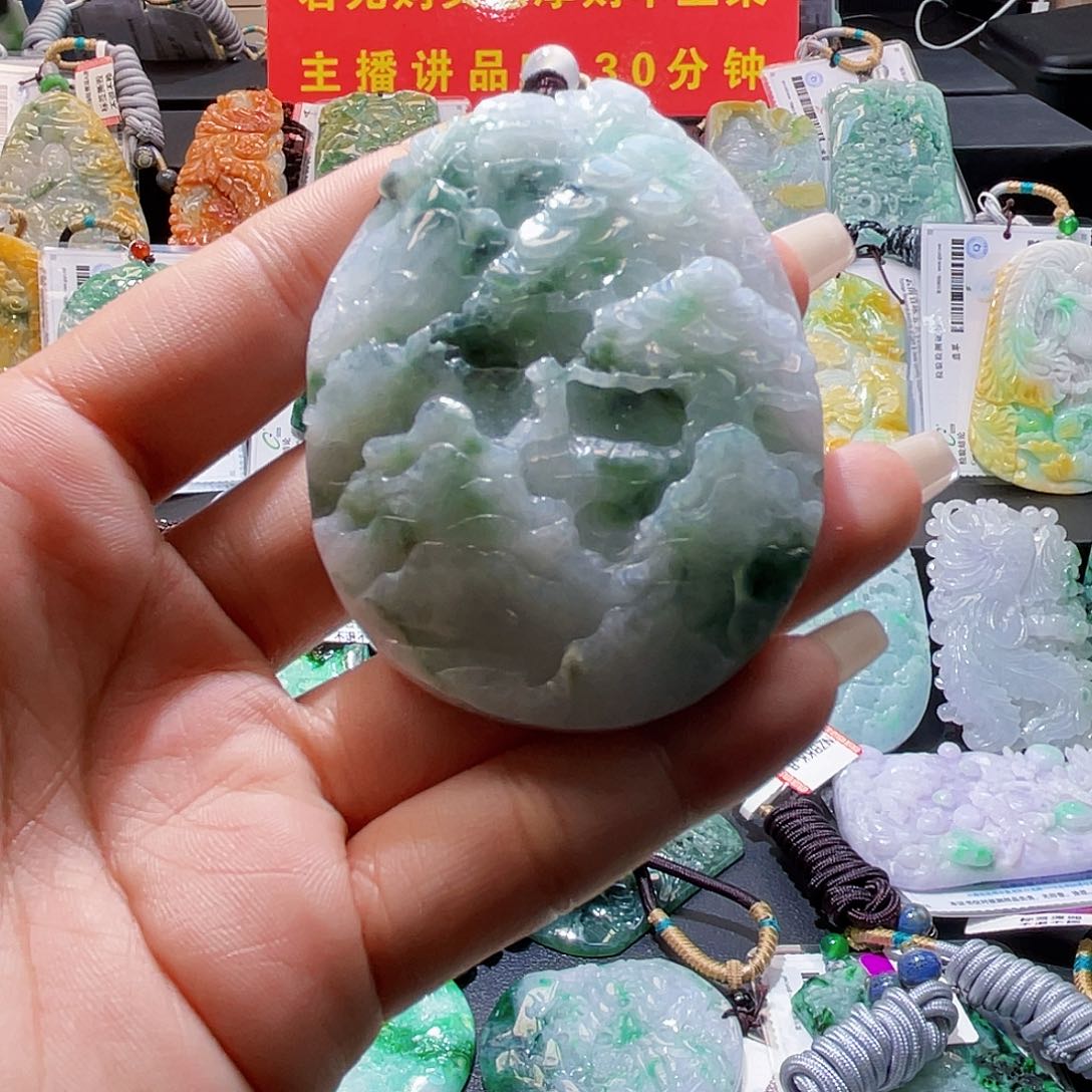 颈饰未镶嵌翡翠一