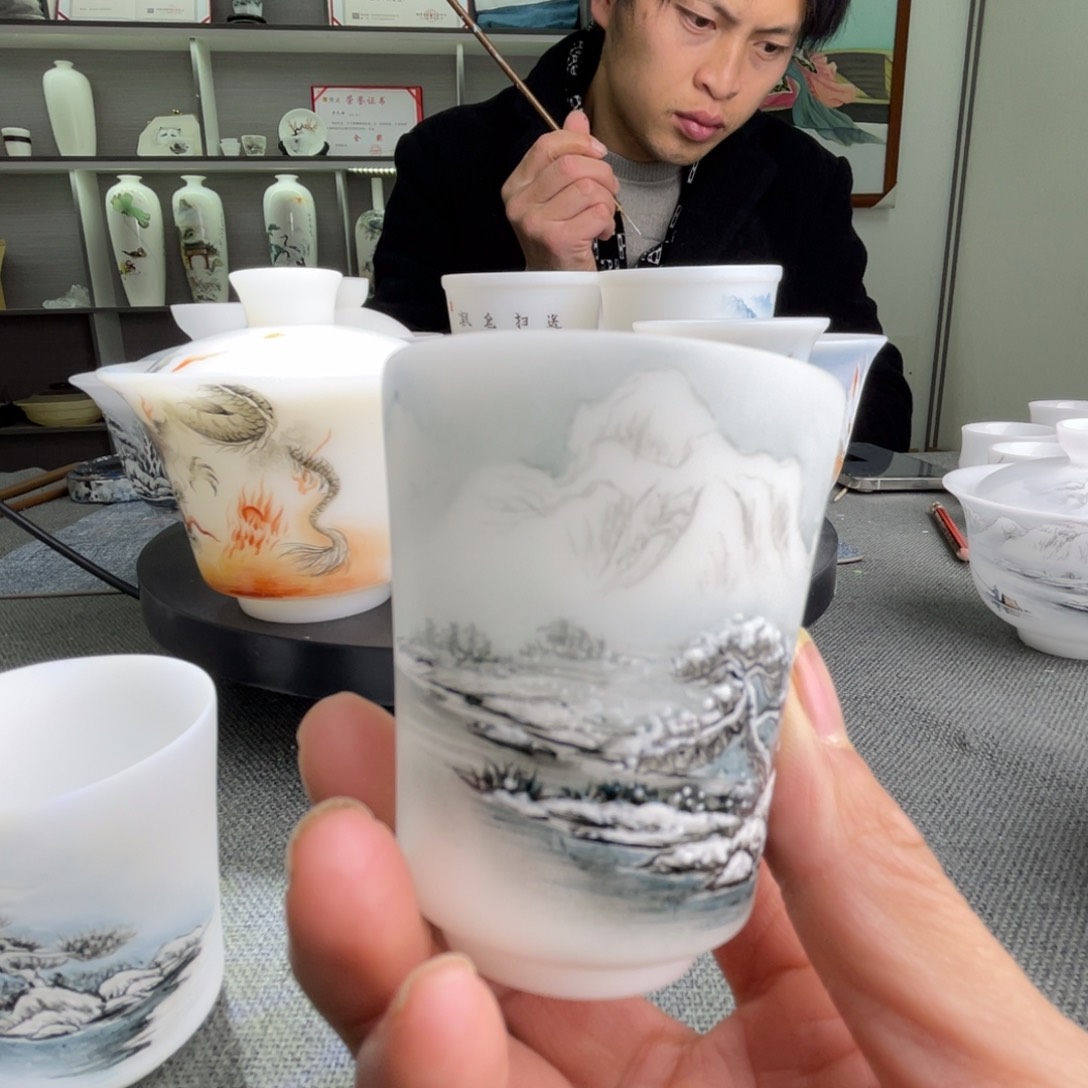 手绘来咯哦哦哦哦哦哦了的