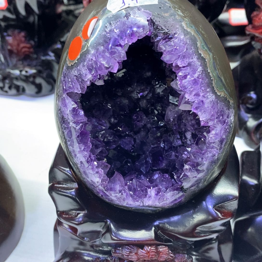 水晶摆件未镶嵌好好