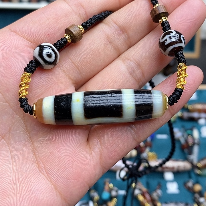 玛瑙/玉髓颈饰合金