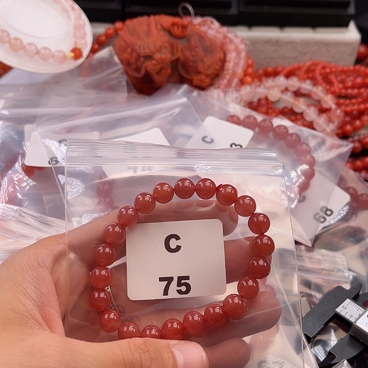 南红玛瑙未镶嵌多样性发货默认微瑕称重8mm