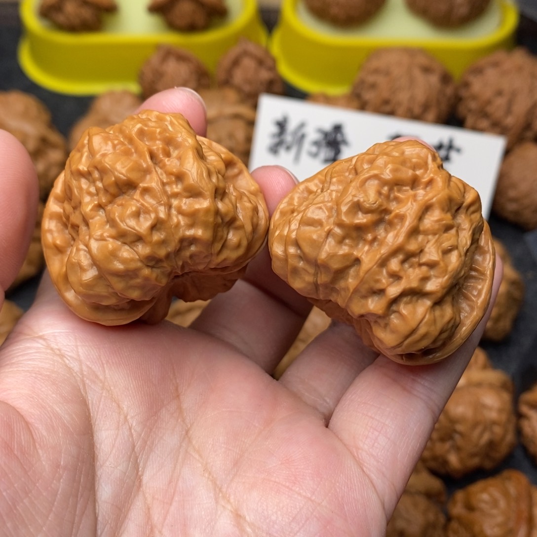 文玩核桃把件随***、蛤蟆39