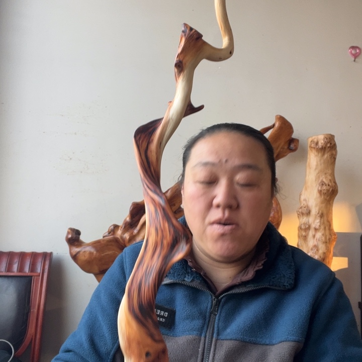 全***）柏木太行崖柏摆件上车