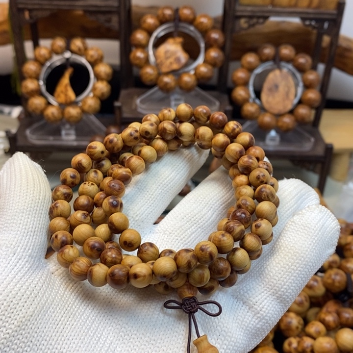 柏木明**甜太行崖柏0.8 108颗瘤疤