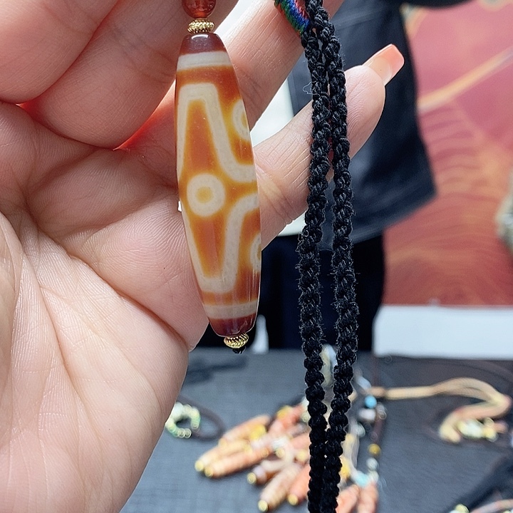 玛瑙/玉髓颈饰合金