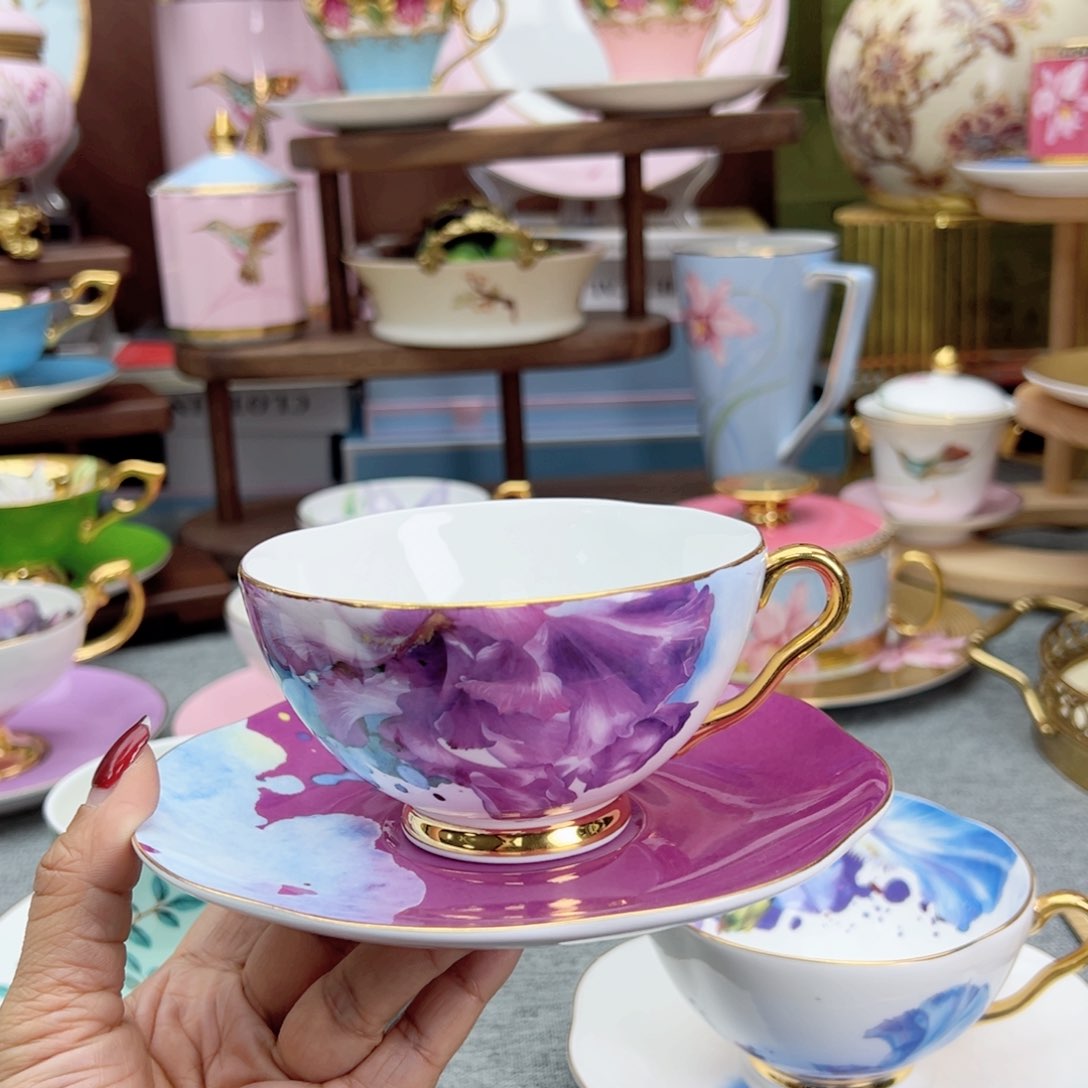 爱丽丝杯碟礼盒装……