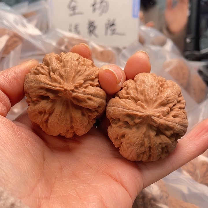 文玩核桃手串壩王龙35……三点