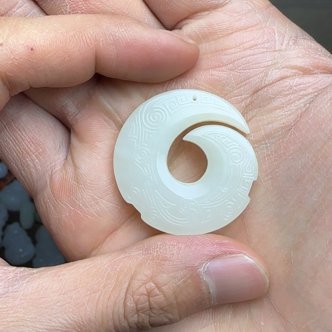 和田玉挂件未镶嵌时来运转