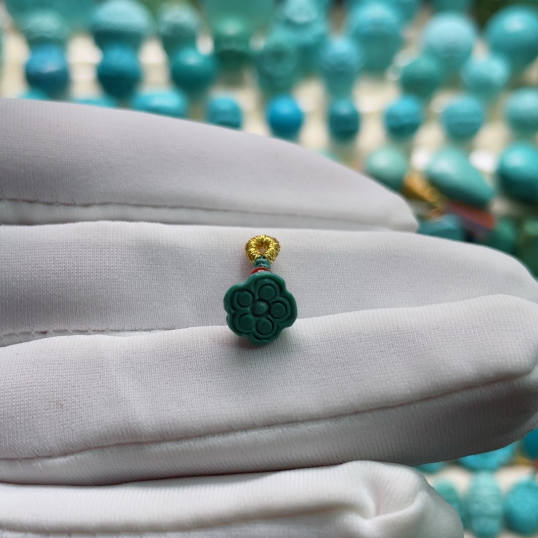 南红玛瑙颈饰未镶嵌