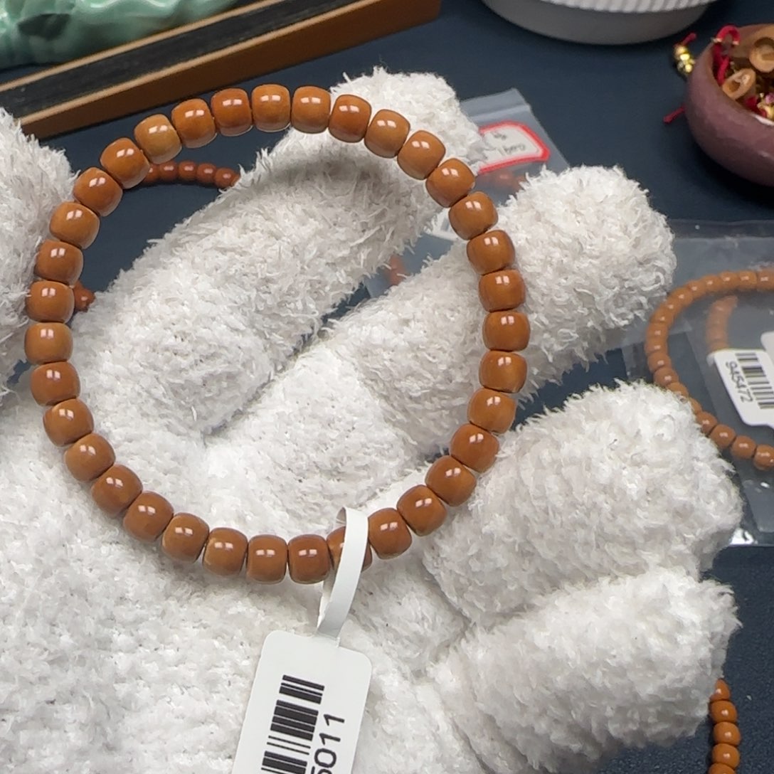 橄榄核手串老挝单圈三花极限弧6.4福利