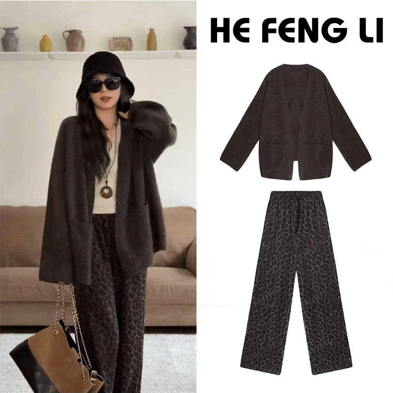 时尚百搭休闲套装秋季混纺设计显瘦咖色外套高腰阔腿裤两件套