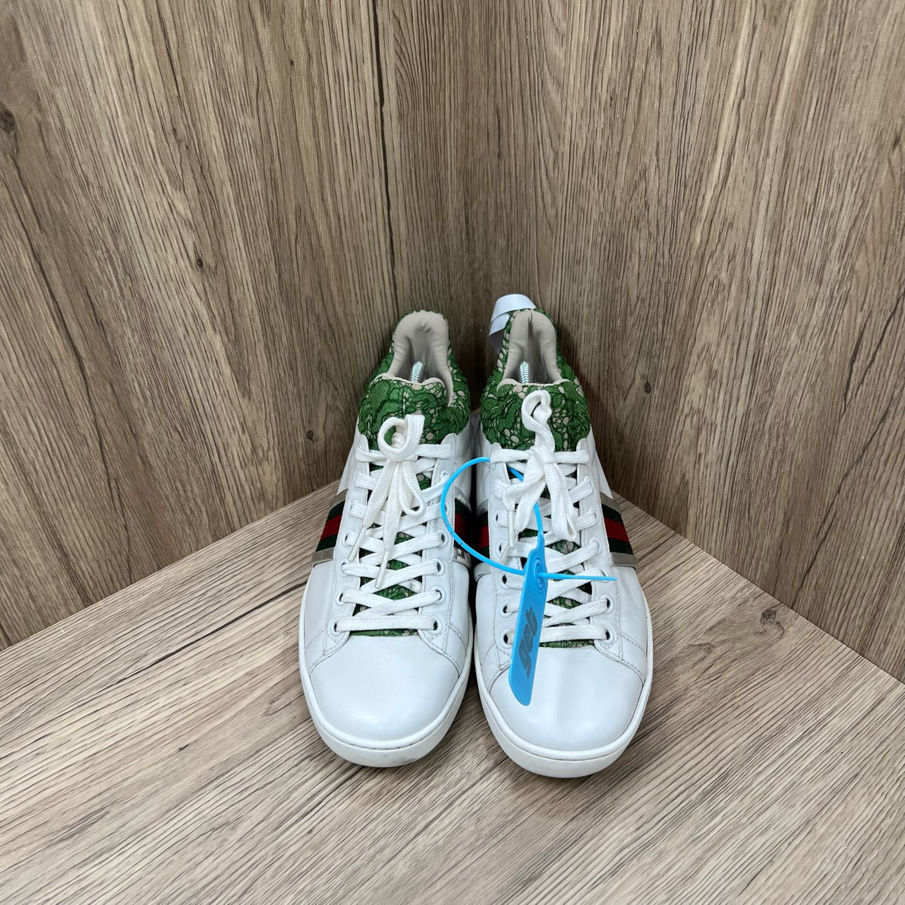 95新 GUCCI/古驰 白色中帮板鞋 36码/95新/无配件