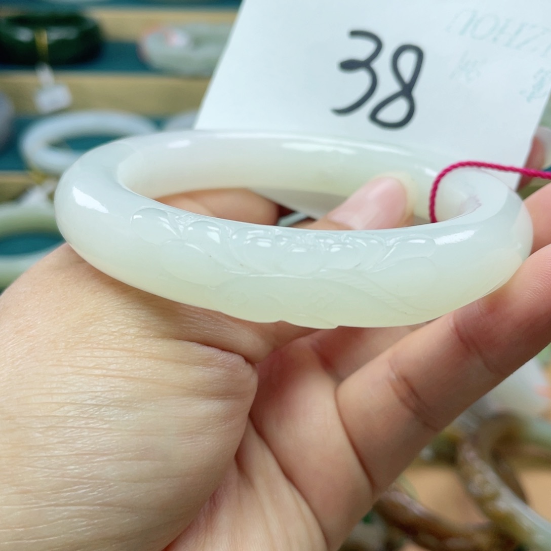 未镶嵌手镯和田玉圈口58