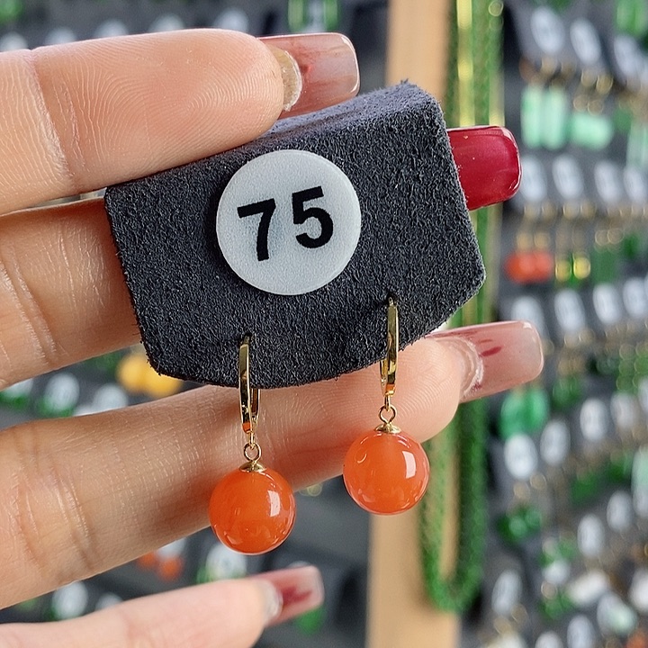 南红玛瑙耳饰18K金镶嵌