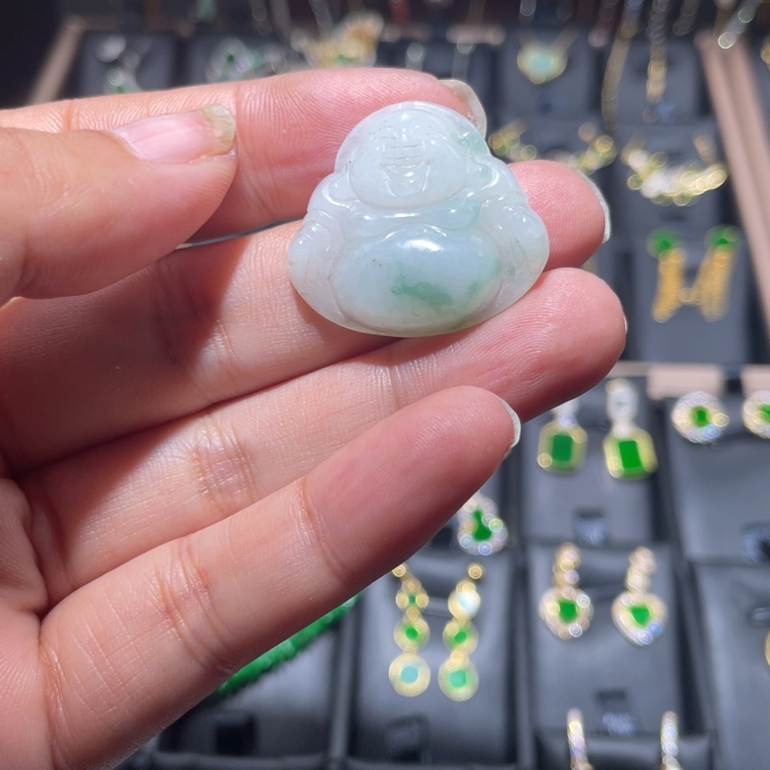 翡翠未镶嵌颈饰天然翡翠