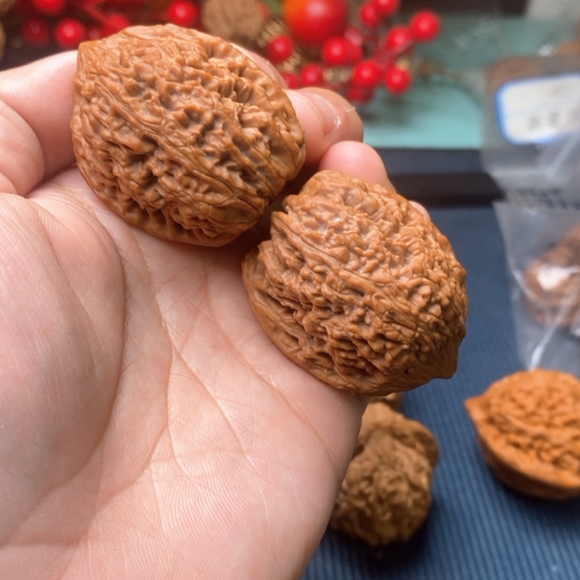 【闪购商品】文玩核桃吊坠35尺蒜头