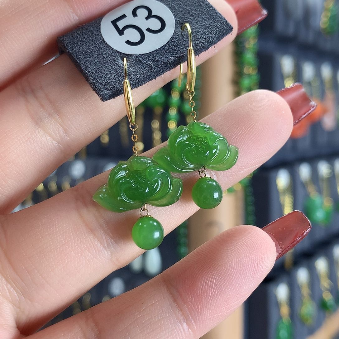 和田玉耳饰18K金镶嵌53