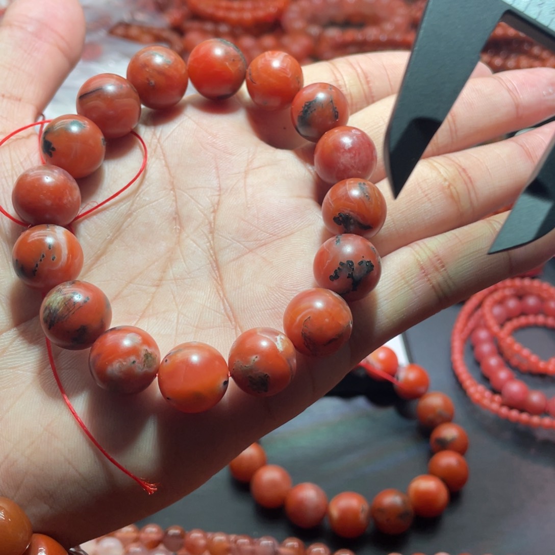 南红玛瑙手链未镶嵌