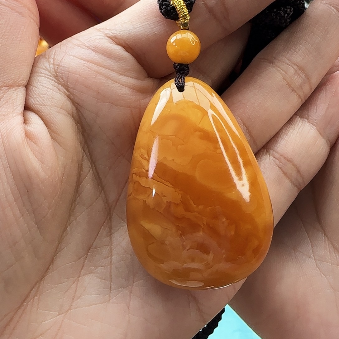 琥珀颈饰未镶嵌吊坠