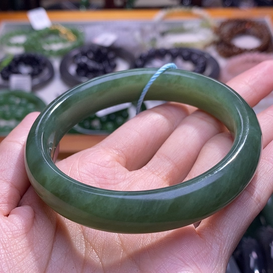 颈饰未镶嵌和田玉碧玉猫眼手镯54圈口