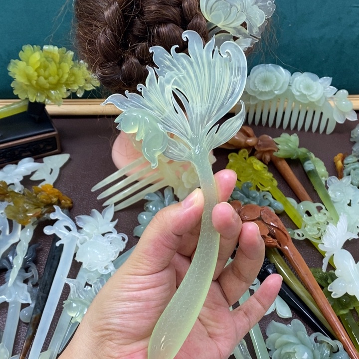 蛇纹石玉发饰未镶嵌初*