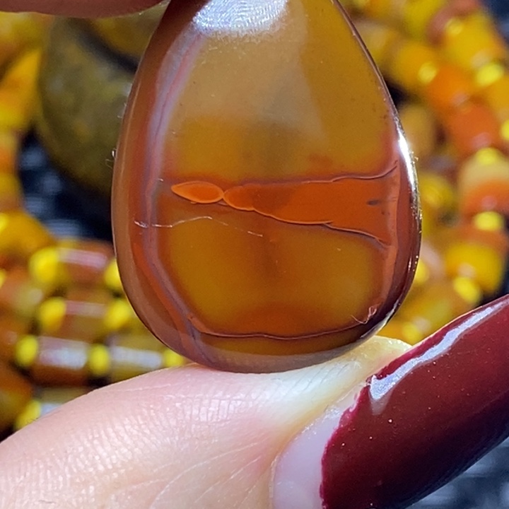 玛瑙/玉髓颈饰未镶嵌