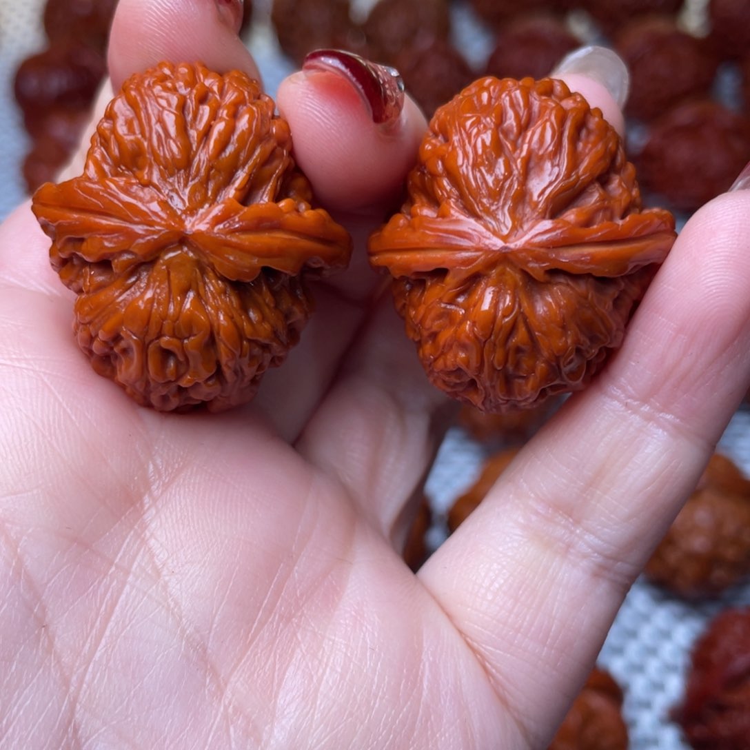 桃核吊坠文玩核桃 手把件 白狮子 31