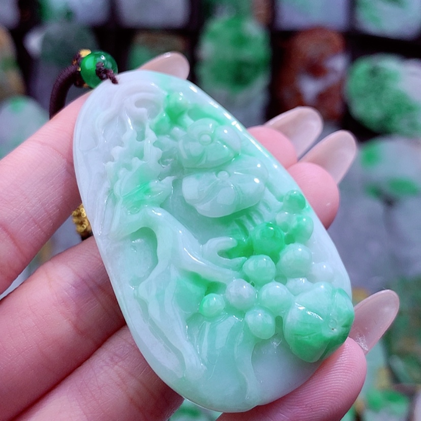 【闪购商品】翡翠颈饰未镶嵌天然