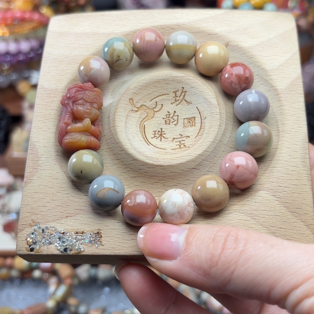 石英质玉未镶嵌珠宝半成品