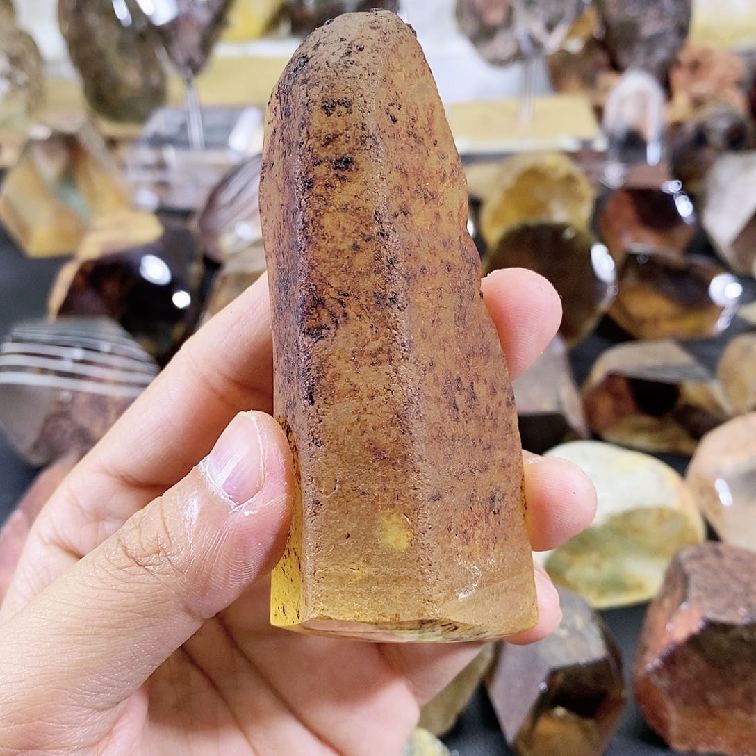 【闪购商品】车挂未镶嵌水晶用****7天然水晶原石